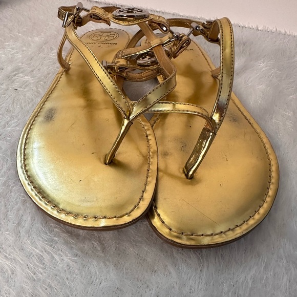 Tory Burch Gold Sandals 🌷 - Picture 4 of 5